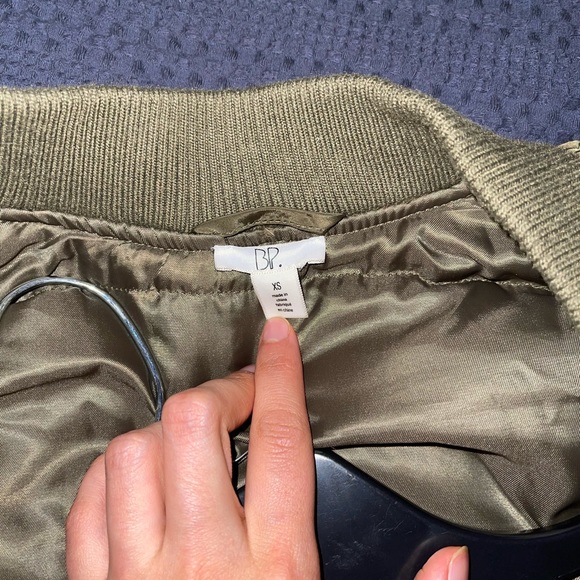 Bomber jacket - Picture 5 of 5